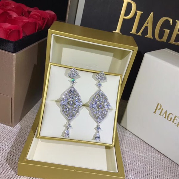 replica,repliche,fake,1:1,earrings,bracelet,ring,jewelry Collezione Piaget Secrets Lights