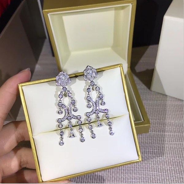 replica,repliche,fake,1:1,earrings,bracelet,ring,jewelry Orecchini Piaget Ribalta