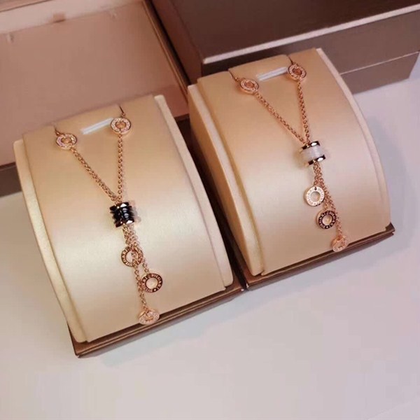 replica,repliche,fake,1:1,earrings,bracelet,ring,jewelry Collana in ceramica di Bottega Veneta