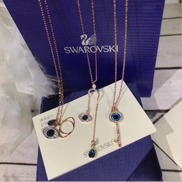 replica,repliche,fake,1:1,earrings,bracelet,ring,jewelry Collana Swarovski Devil Eye in argento sterling Swarovski