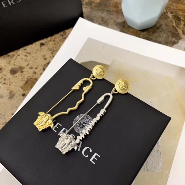 replica,repliche,fake,1:1,earrings,bracelet,ring,jewelry Orecchini Versace