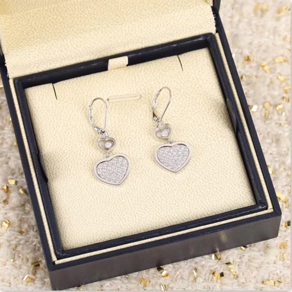 replica,repliche,fake,1:1,earrings,bracelet,ring,jewelry Orecchini Chopard cuori felici