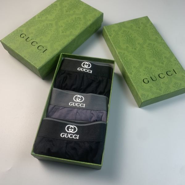 replica,repliche,fake,1:1,earrings,bracelet,ring,jewelry Gucci biancheria intima da uomo di lusso (tre pezzi)
