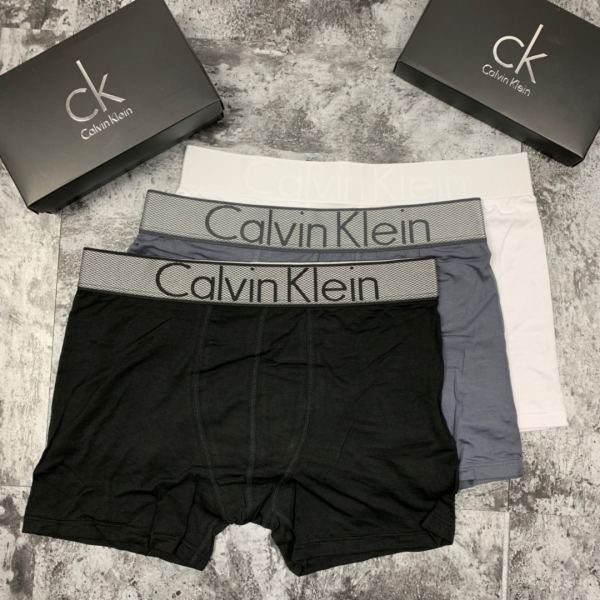 replica,repliche,fake,1:1,earrings,bracelet,ring,jewelry Intimo da uomo di lusso Calvin Klein (tre pezzi)