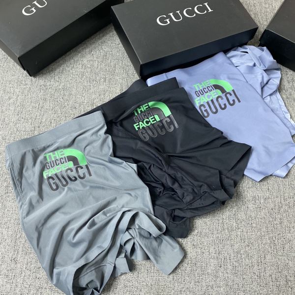 Gucci biancheria intima da uomo di lusso (tre pezzi)