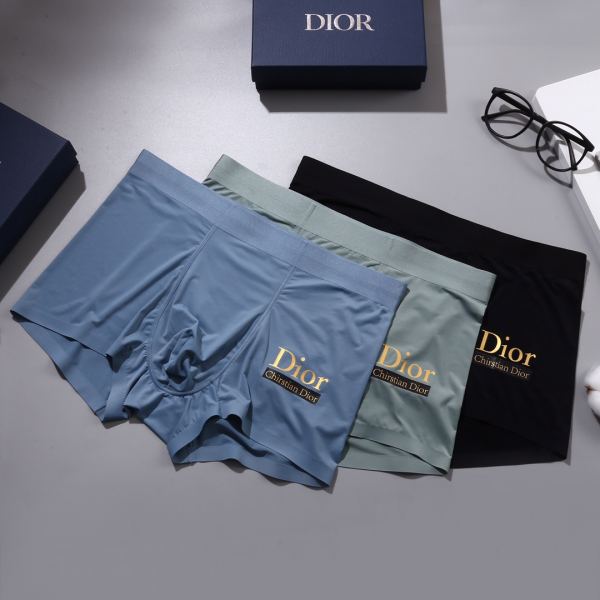 replica,repliche,fake,1:1,earrings,bracelet,ring,jewelry Intimo da uomo di lusso Dior (tre pezzi)