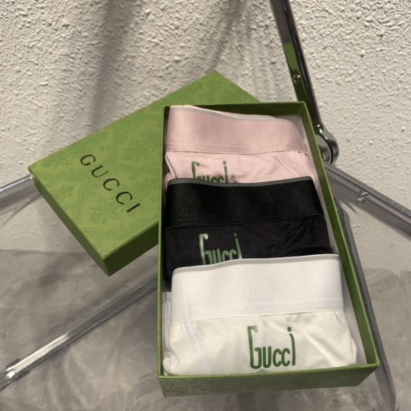 replica,repliche,fake,1:1,earrings,bracelet,ring,jewelry Gucci biancheria intima da uomo di lusso (tre pezzi)