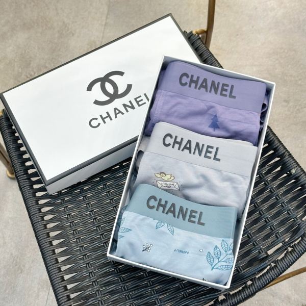replica,repliche,fake,1:1,earrings,bracelet,ring,jewelry Intimo da uomo di lusso Chanel (tre pezzi)