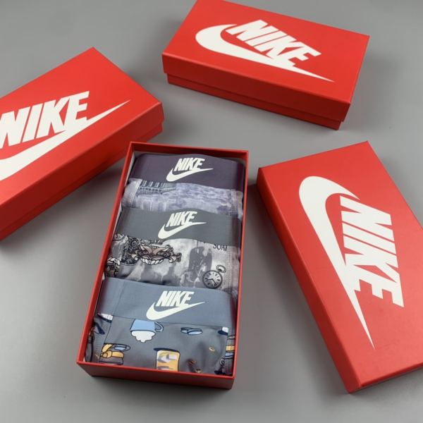 replica,repliche,fake,1:1,earrings,bracelet,ring,jewelry NIKE biancheria intima da uomo di lusso (tre pezzi)