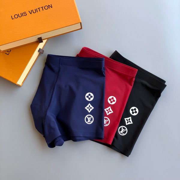 replica,repliche,fake,1:1,earrings,bracelet,ring,jewelry Intimo da uomo di lusso Louis Vuitton (tre pezzi)