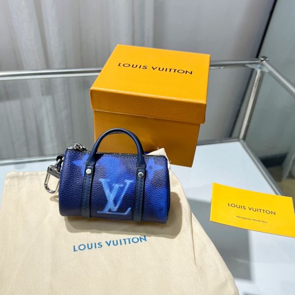 replica,repliche,fake,1:1,earrings,bracelet,ring,jewelry Louis Vuitton Mini ciondolo borsa a cuscino/MP2712