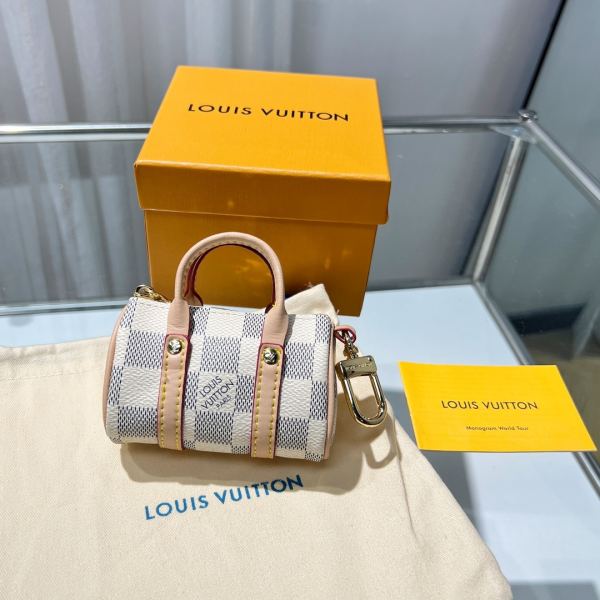 replica,repliche,fake,1:1,earrings,bracelet,ring,jewelry Louis Vuitton Mini ciondolo borsa a cuscino/MP2712