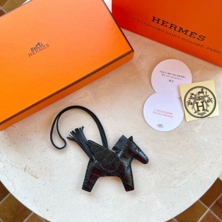 replica,repliche,fake,1:1,earrings,bracelet,ring,jewelry Hermes ciondolo borsa tutto coccodrillo