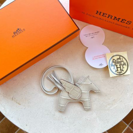 replica,repliche,fake,1:1,earrings,bracelet,ring,jewelry Hermes ciondolo borsa tutto coccodrillo