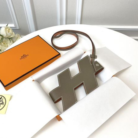 replica,repliche,fake,1:1,earrings,bracelet,ring,jewelry borsa per cellulare Hermes