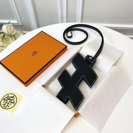 replica,repliche,fake,1:1,earrings,bracelet,ring,jewelry borsa per cellulare Hermes