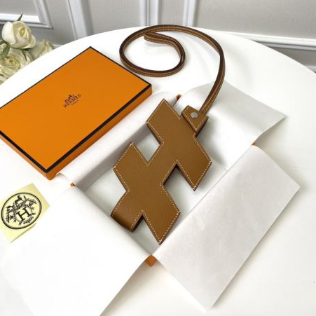 replica,repliche,fake,1:1,earrings,bracelet,ring,jewelry borsa per cellulare Hermes