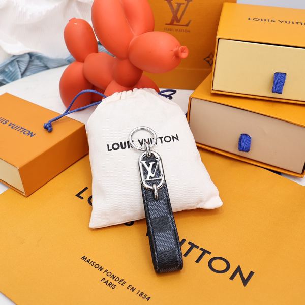 replica,repliche,fake,1:1,earrings,bracelet,ring,jewelry Portachiavi Louis Vuitton LINK DRAGONNE/M00826