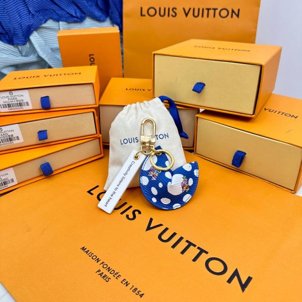 replica,repliche,fake,1:1,earrings,bracelet,ring,jewelry Portachiavi da appendere alla borsa dei biscotti della fortuna di Louis Vuitton