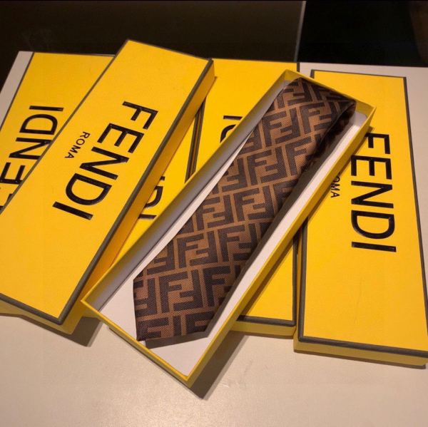 replica,repliche,fake,1:1,earrings,bracelet,ring,jewelry Fendi cravatta da uomo