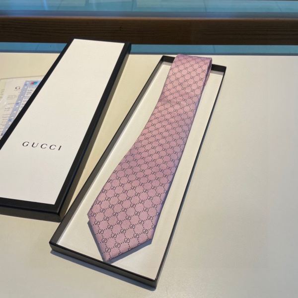 replica,repliche,fake,1:1,earrings,bracelet,ring,jewelry Cravatta in seta Gucci