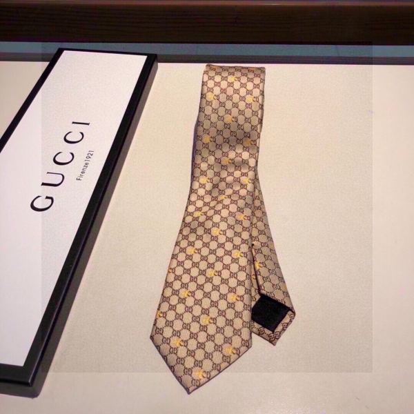 replica,repliche,fake,1:1,earrings,bracelet,ring,jewelry Cravatta in seta Gucci