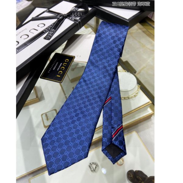 replica,repliche,fake,1:1,earrings,bracelet,ring,jewelry Cravatta uomo Gucci