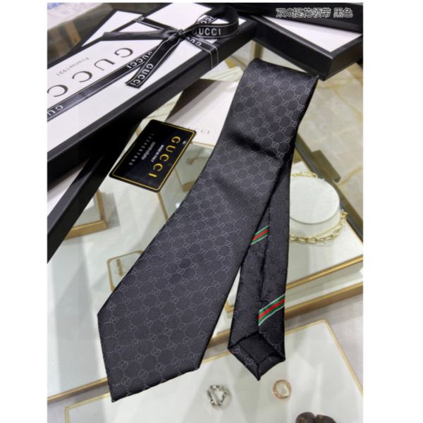 replica,repliche,fake,1:1,earrings,bracelet,ring,jewelry Cravatta uomo Gucci