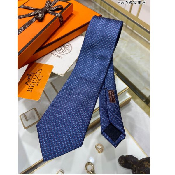 replica,repliche,fake,1:1,earrings,bracelet,ring,jewelry Hermes nuova cravatta da uomo