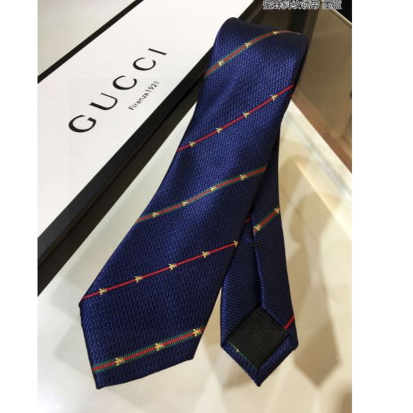 replica,repliche,fake,1:1,earrings,bracelet,ring,jewelry Gucci nuova cravatta da uomo