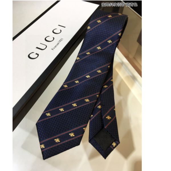 replica,repliche,fake,1:1,earrings,bracelet,ring,jewelry Gucci nuova cravatta da uomo