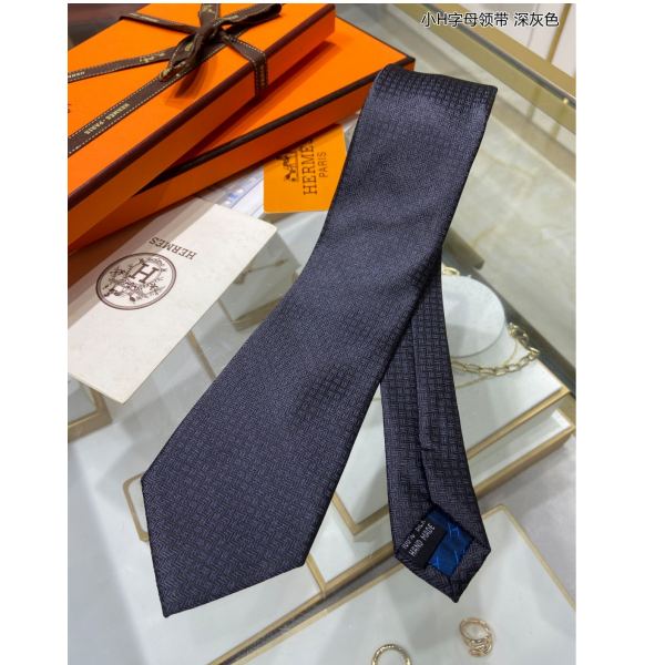 replica,repliche,fake,1:1,earrings,bracelet,ring,jewelry Hermes nuova cravatta da uomo