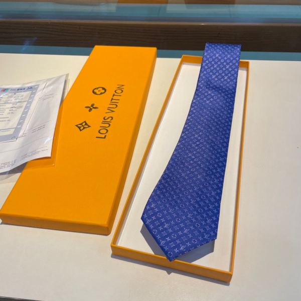 replica,repliche,fake,1:1,earrings,bracelet,ring,jewelry Cravatta classica Louis Vuitton