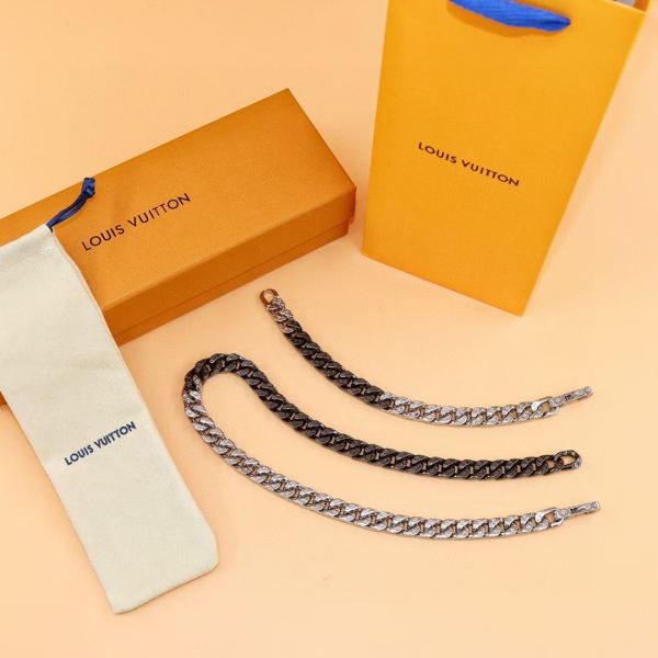 replica,repliche,fake,1:1,earrings,bracelet,ring,jewelry Collana con maglie a catena Louis Vuitton