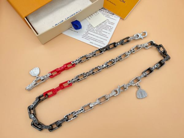 replica,repliche,fake,1:1,earrings,bracelet,ring,jewelry Collana di bambù Louis Vuitton