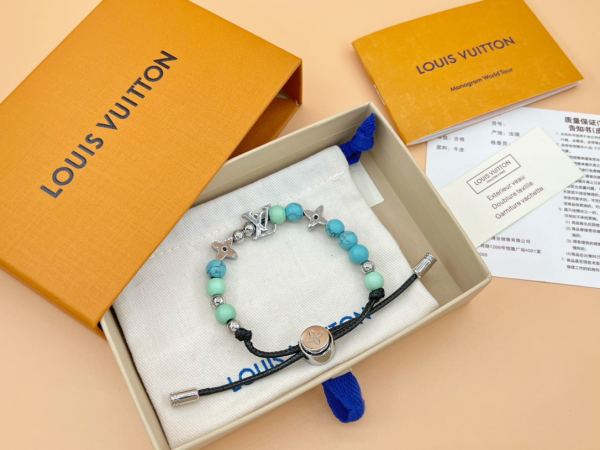 replica,repliche,fake,1:1,earrings,bracelet,ring,jewelry Louis Vuitton Bracciale con perline