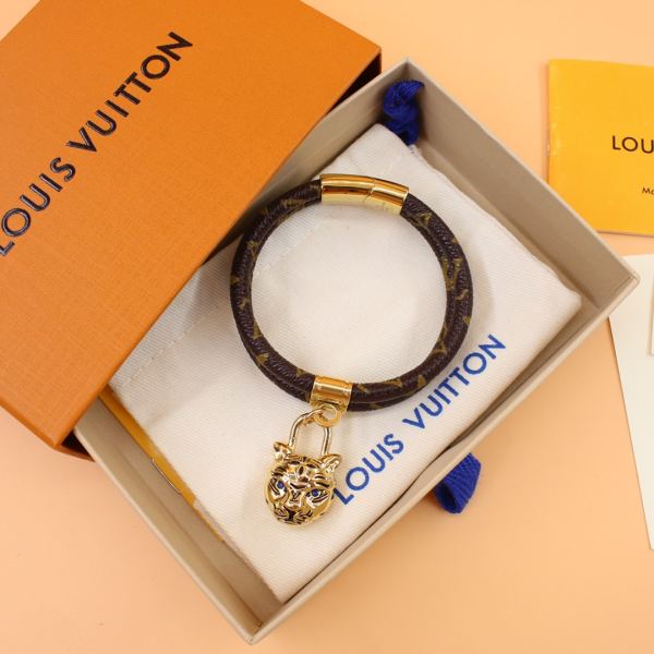 replica,repliche,fake,1:1,earrings,bracelet,ring,jewelry bracciale tigre Louis Vuitton