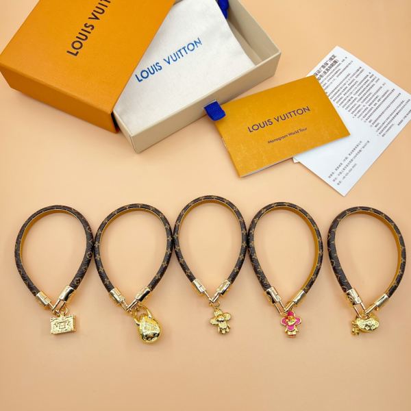 replica,repliche,fake,1:1,earrings,bracelet,ring,jewelry bracciale Louis Vuitton Cannes