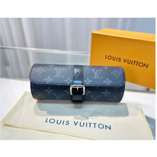 replica,repliche,fake,1:1,earrings,bracelet,ring,jewelry Louis Vuitton Classic Confezione da 3 orologi
