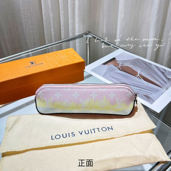 replica,repliche,fake,1:1,earrings,bracelet,ring,jewelry Louis Vuitton ELIZABETH astuccio/22*6*6cm
