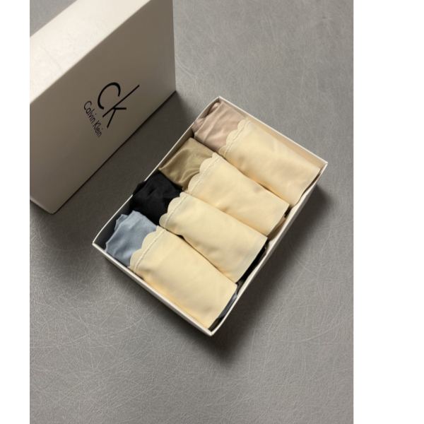 replica,repliche,fake,1:1,earrings,bracelet,ring,jewelry 【4 pezzi】 Mutandine da donna in seta di latte a vita alta Calvin Klein