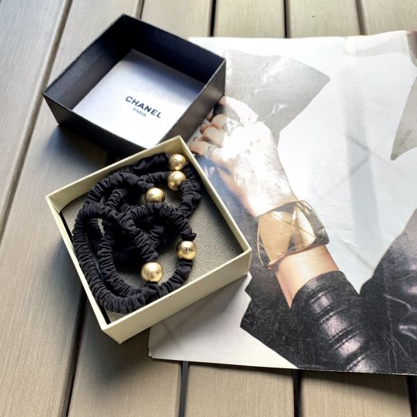 replica,repliche,fake,1:1,earrings,bracelet,ring,jewelry 【5 pezzi】 La nuova corda per capelli in corda per capelli ad alta elasticità e durevole di Chanel