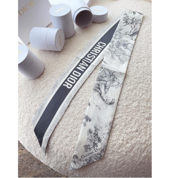 Lo streamer Sauvage firmato Dior