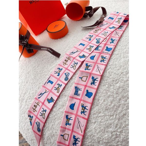 Hermes nuovo drappo cavallo Twilly/5x86cm