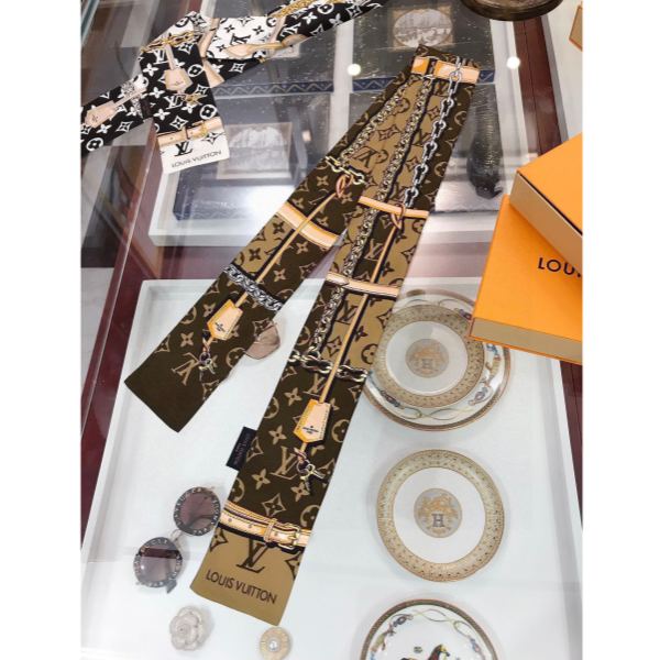 replica,repliche,fake,1:1,earrings,bracelet,ring,jewelry Louis Vuitton fascia a doppio strato di Louis Vuitton