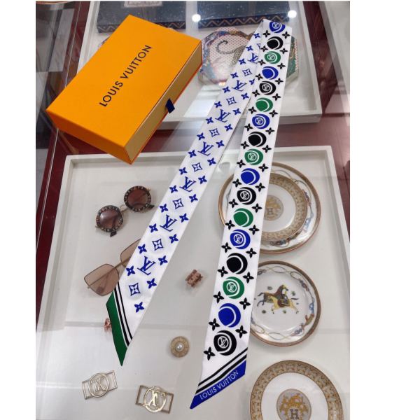 replica,repliche,fake,1:1,earrings,bracelet,ring,jewelry Fascia BB Louis Vuitton Match