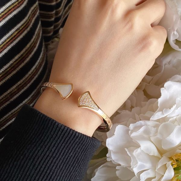 Bracciale gonna Bvlgari