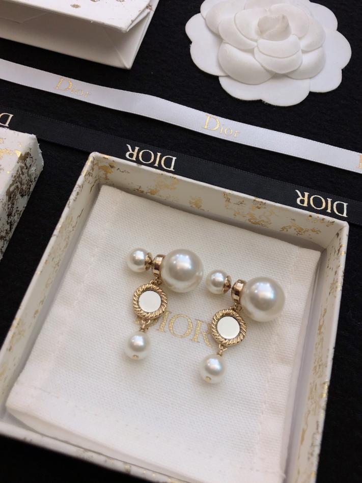 replica,repliche,fake,1:1,earrings,bracelet,ring,jewelry Orecchini pendenti a specchio rotondi DIOR con doppia perla