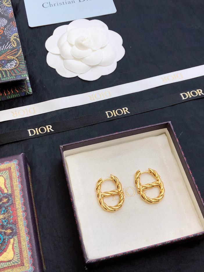 replica,repliche,fake,1:1,earrings,bracelet,ring,jewelry Orecchini con lettera DIOR