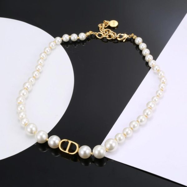 replica,repliche,fake,1:1,earrings,bracelet,ring,jewelry Collana di perle Dior